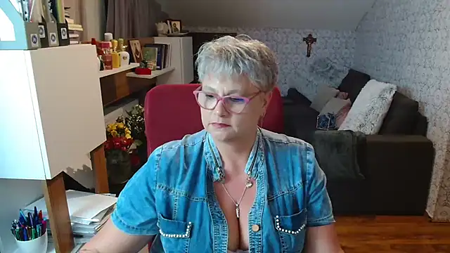 Chat XXX ao vivo de bigtits4you