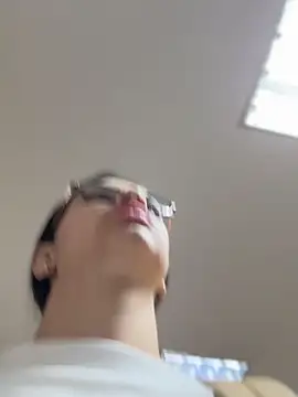 XXX chat uživo modela Soy_Sara7