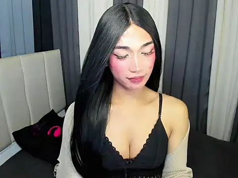 Вебкам-шоу FyangFoxx