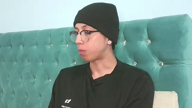 _Thomas_hot_ – Naživo XXX chat