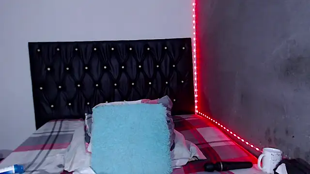 XXX chat uživo modela kaisalov_