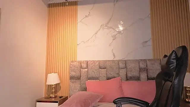alkivamoon's Live XXX Chat
