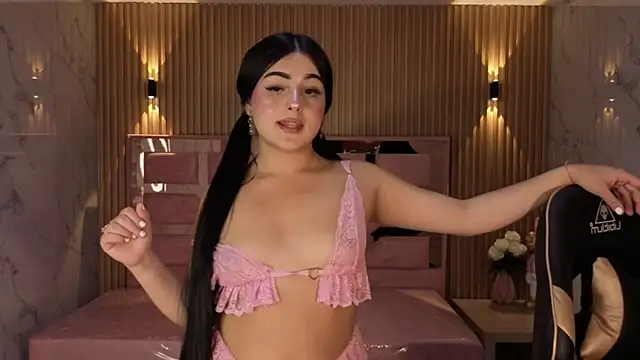 Luisa_1s' Live XXX Chat