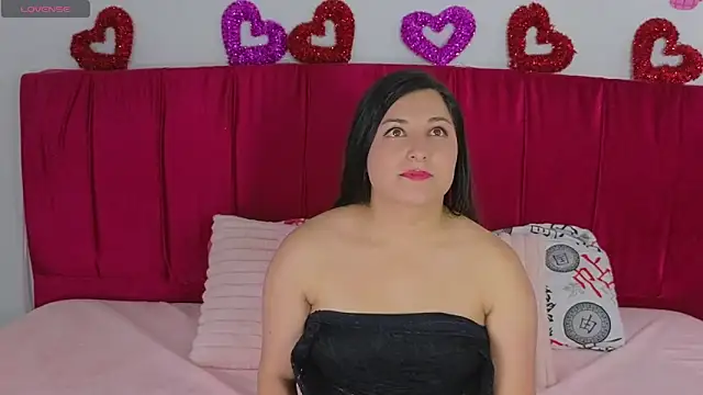 XXX chat uživo modela cuteeimy