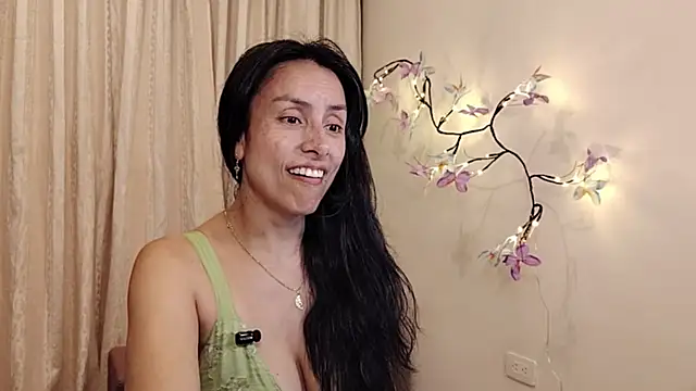 Bella_Exhibition live XXX chat