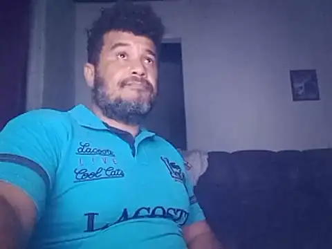 Chat +18 de tarra122 ao vivo