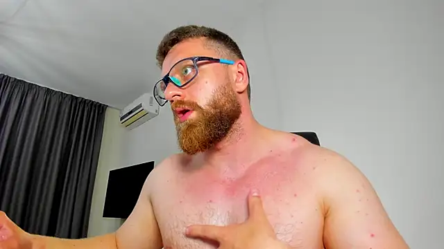 Webkamerová show Findom_guy