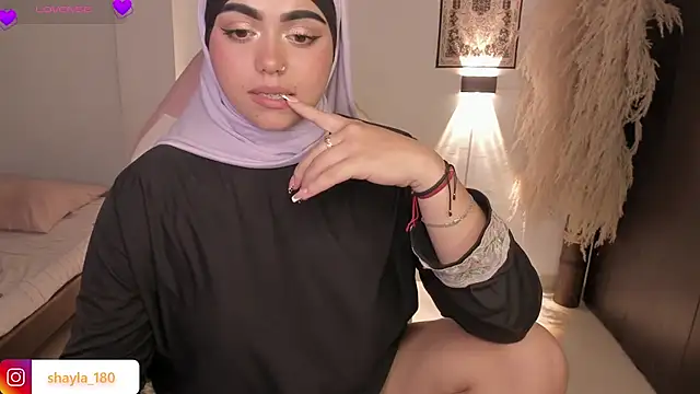 shayla_18 라이브 XXX 채팅