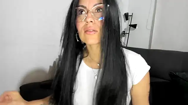 Chatroom XXX en direct de Tania_mature