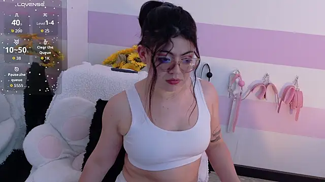 Catwhite_ 现场XXX聊天