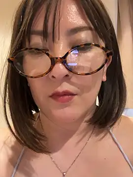Mitsuco_surflady 即時 XXX 聊天