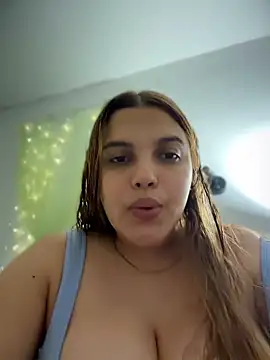 Colibri_xxx – Live XXX-chat