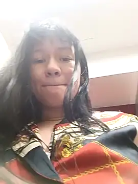XXX chat uživo modela Bathory777