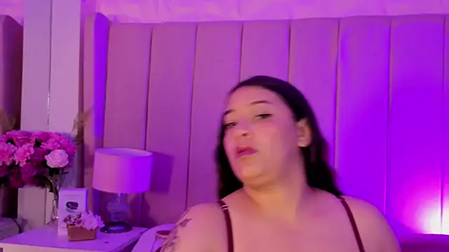 MollyBigBoobs12 Live XXX-Chat