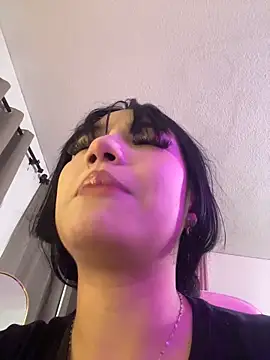 MayyBonitaのライブXXXチャット