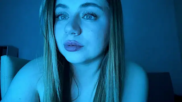 Melarose85's Webcam Show