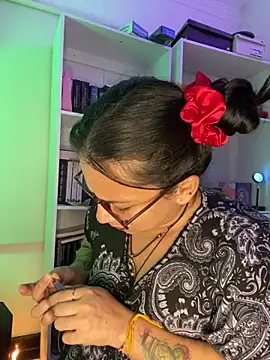 Chat +18 de Amarantha_666 ao vivo