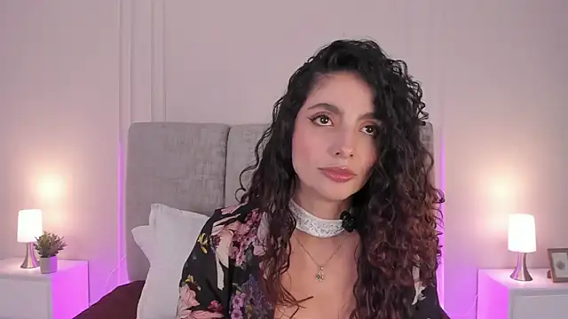 XXX chat uživo modela Angel-bells