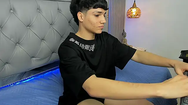 SamBlack_ Live XXX-chat