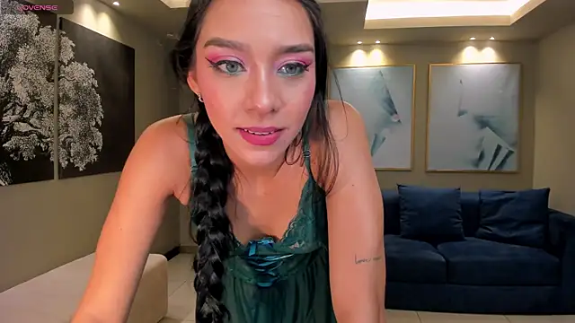 دردشة AmaliaCrus الجنسية المباشرة