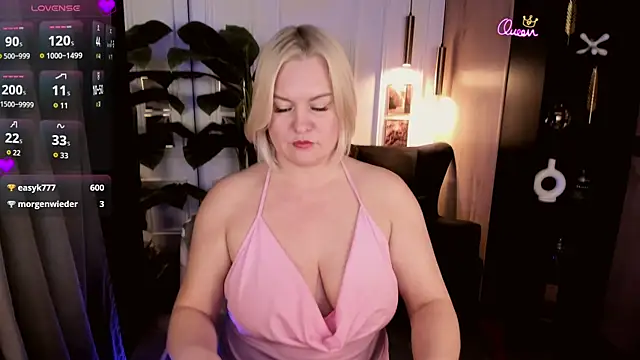 YolandaKiss Obrolan Langsung XXX
