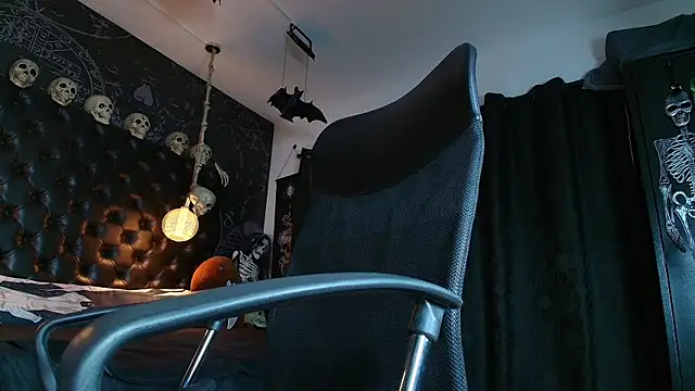 Pokazy przed kamerką – AlexHoe_