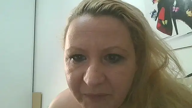 Bakala93Du34000's Webcam Show