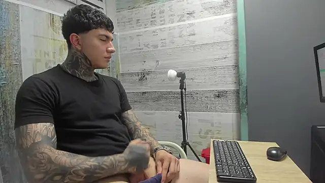 Gury_tattoo – Live XXX-chat