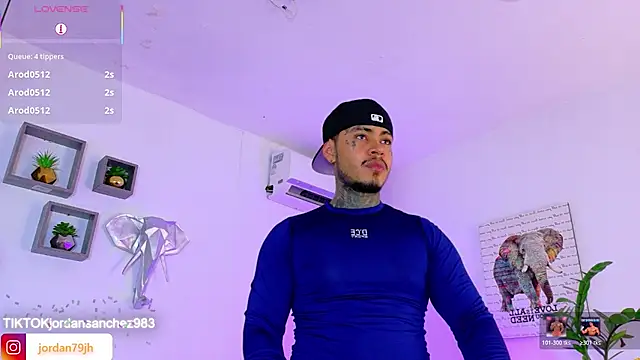 JordanSmiith_ Adlı Modelin Canlı XXX Sohbeti