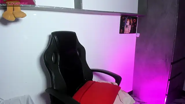 vickylatina_ élő XXX-chatje