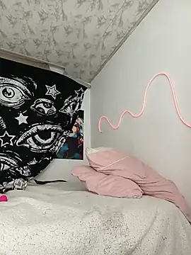 Luna__Pink_'s Live XXX Chat