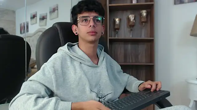 Ibratxandy – Naživo XXX chat