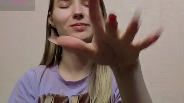 _kikiclark__ – Live XXX-chat
