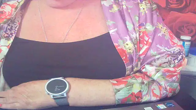 Playful_MILF_Demi Webcam-Show