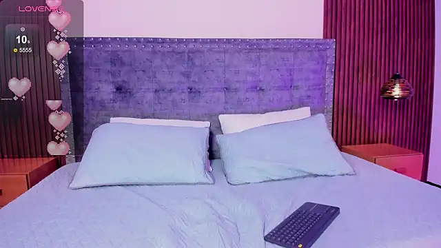 Chloe_dolls18 Obrolan Langsung XXX