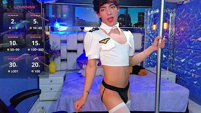 AlecciaNova Live XXX-Chat