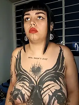 Marlboro_rojjo – Naživo XXX chat