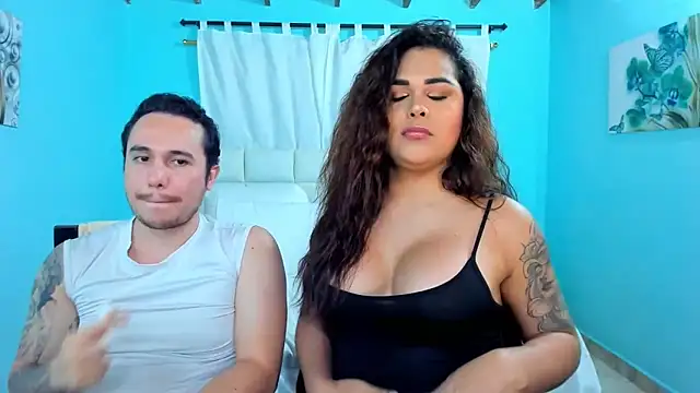 xxx_sweet_couple_n Live XXX chat