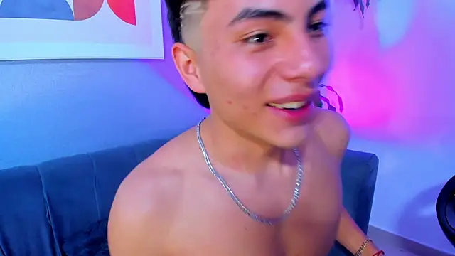 EthanSantori Webcam Show