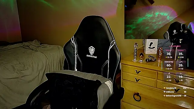 MasterForgedRayy's Webcam Show