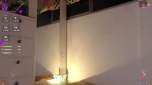 XXX chat uživo modela scarlett_diamond11