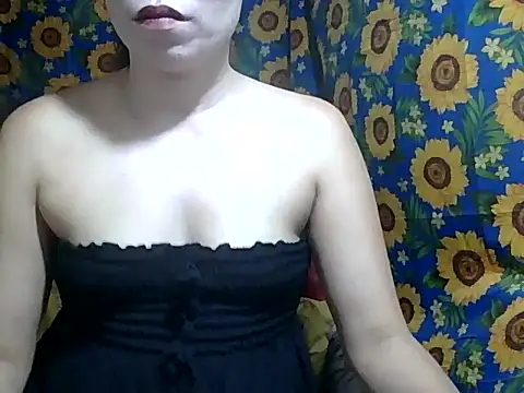 Sexy_HotPussy4u Adlı Modelin Web Kamerası Şovu