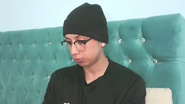 _Thomas_hot_'s Live XXX Chat