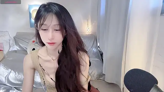 mistylana_ Adlı Modelin Canlı XXX Sohbeti