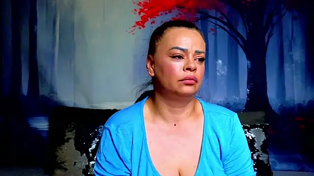 Chat XXX ao vivo de ElizabethEven