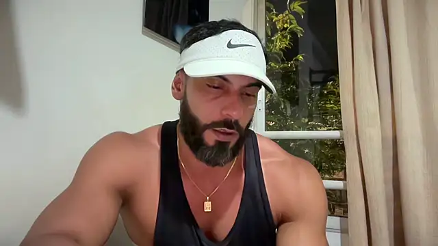 romeolovedark's Webcam Show