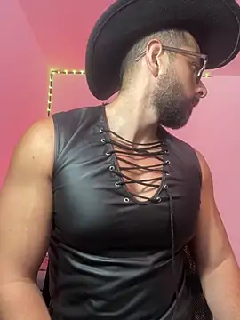 magnumchris' Live XXX Chat