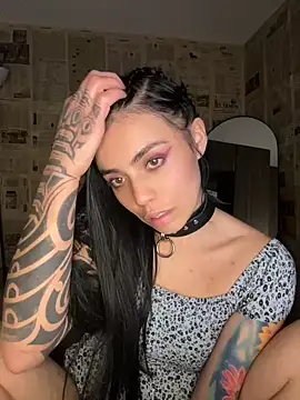 i_am_nina_ Chat XXX in diretta