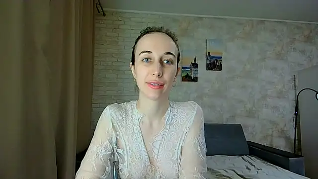 Anika_bloom: онлайн-секс-чат