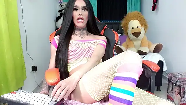 AlexdevilsHardのライブXXXチャット